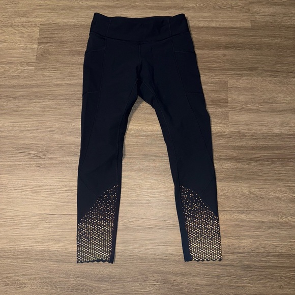 Lululemon Tight Stuff Tight II - Picture 1 of 3